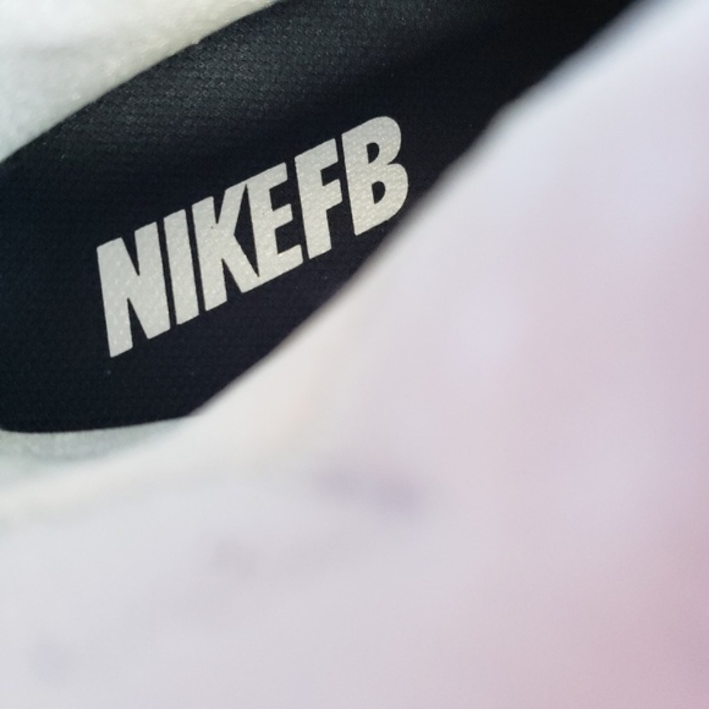 NEW Nike Lunabeast Elite Football Cleats 16 - Picture 6 of 7
